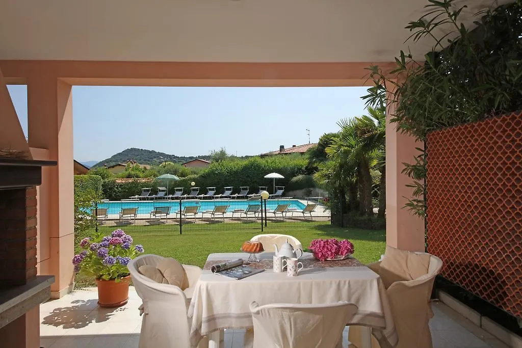 Corte Degli Olivi Appartamenti Manerba del Garda