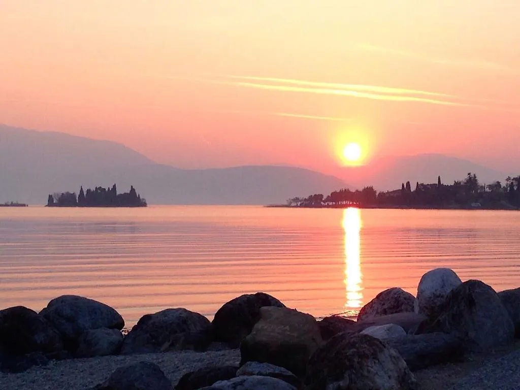 Corte Degli Olivi Appartamenti Manerba del Garda Italy