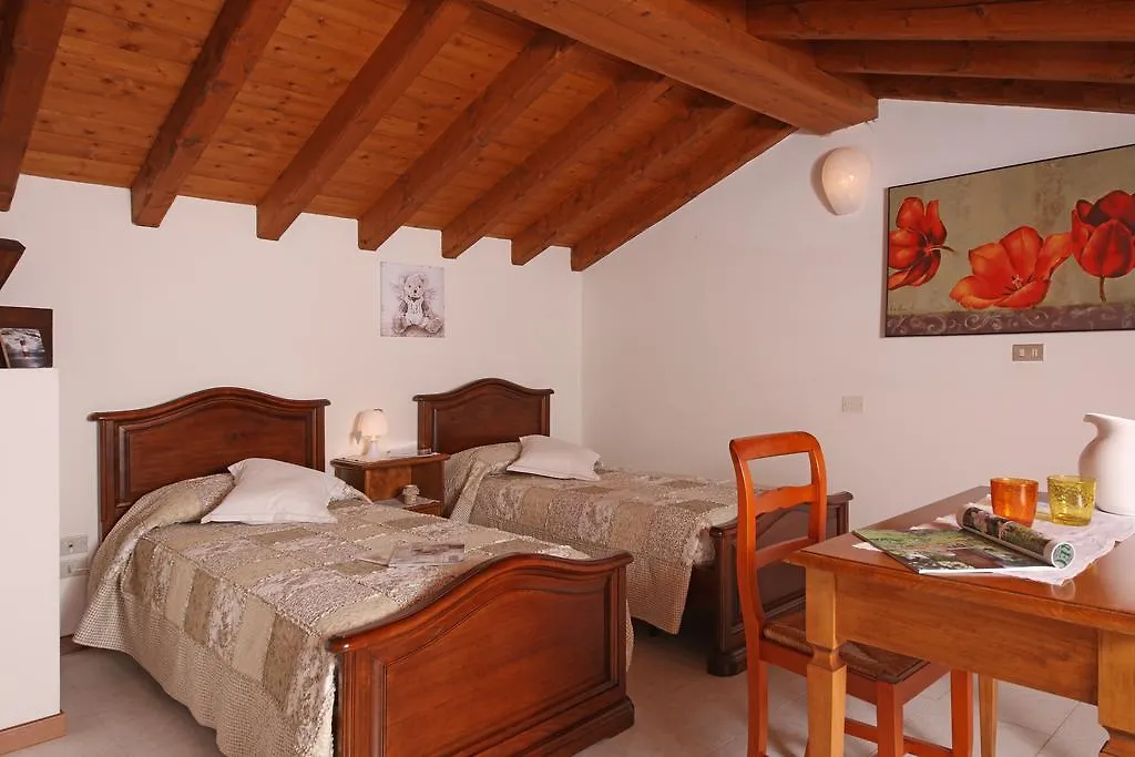 Corte Degli Olivi Appartamenti Manerba del Garda Apartment