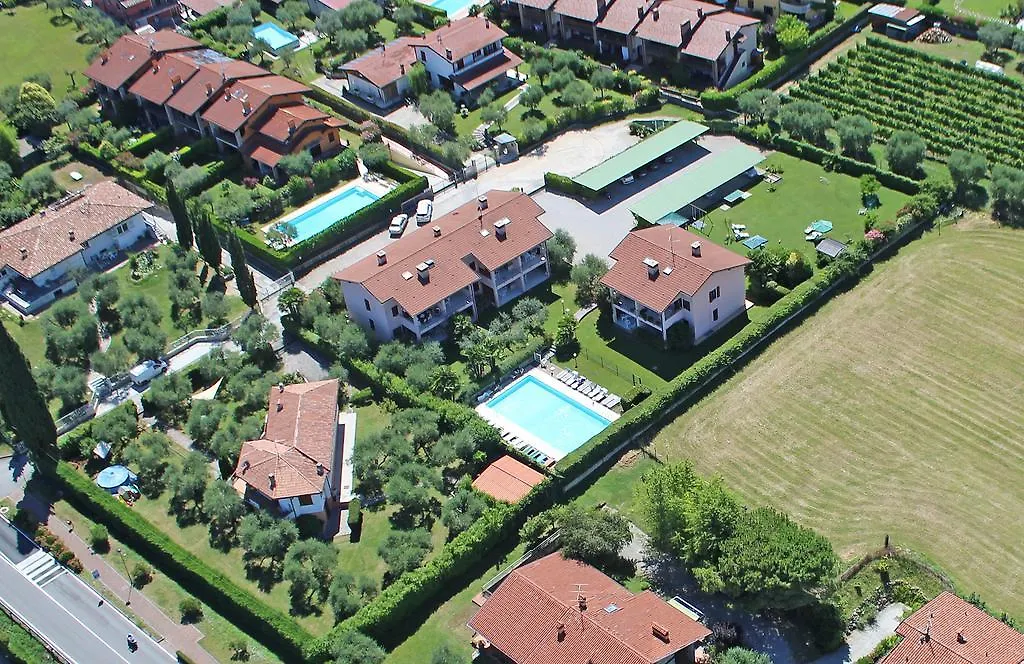 Corte Degli Olivi Appartamenti Manerba del Garda 0*,  Italy