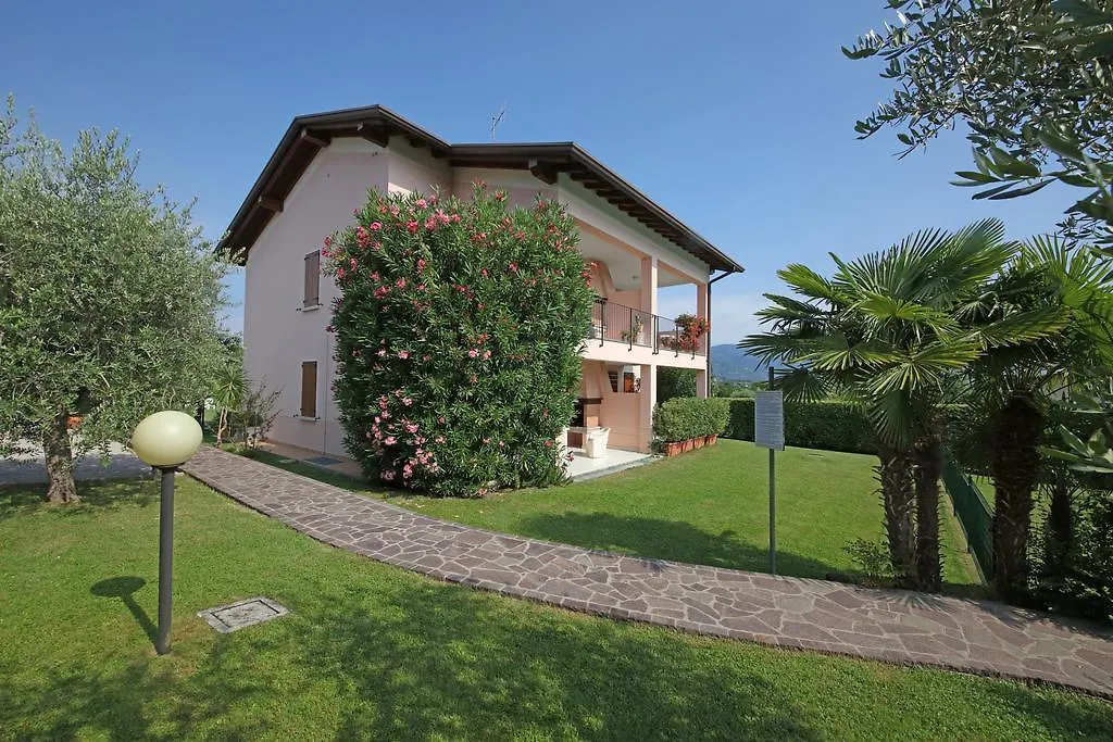 Corte Degli Olivi Appartamenti Manerba del Garda Apartment