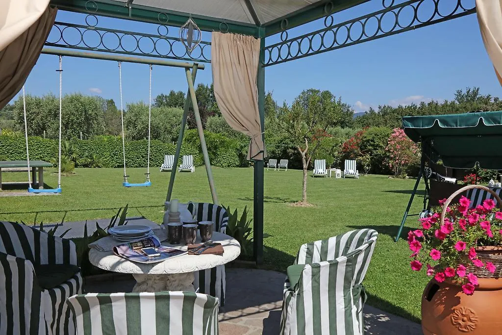 Corte Degli Olivi Appartamenti Manerba del Garda