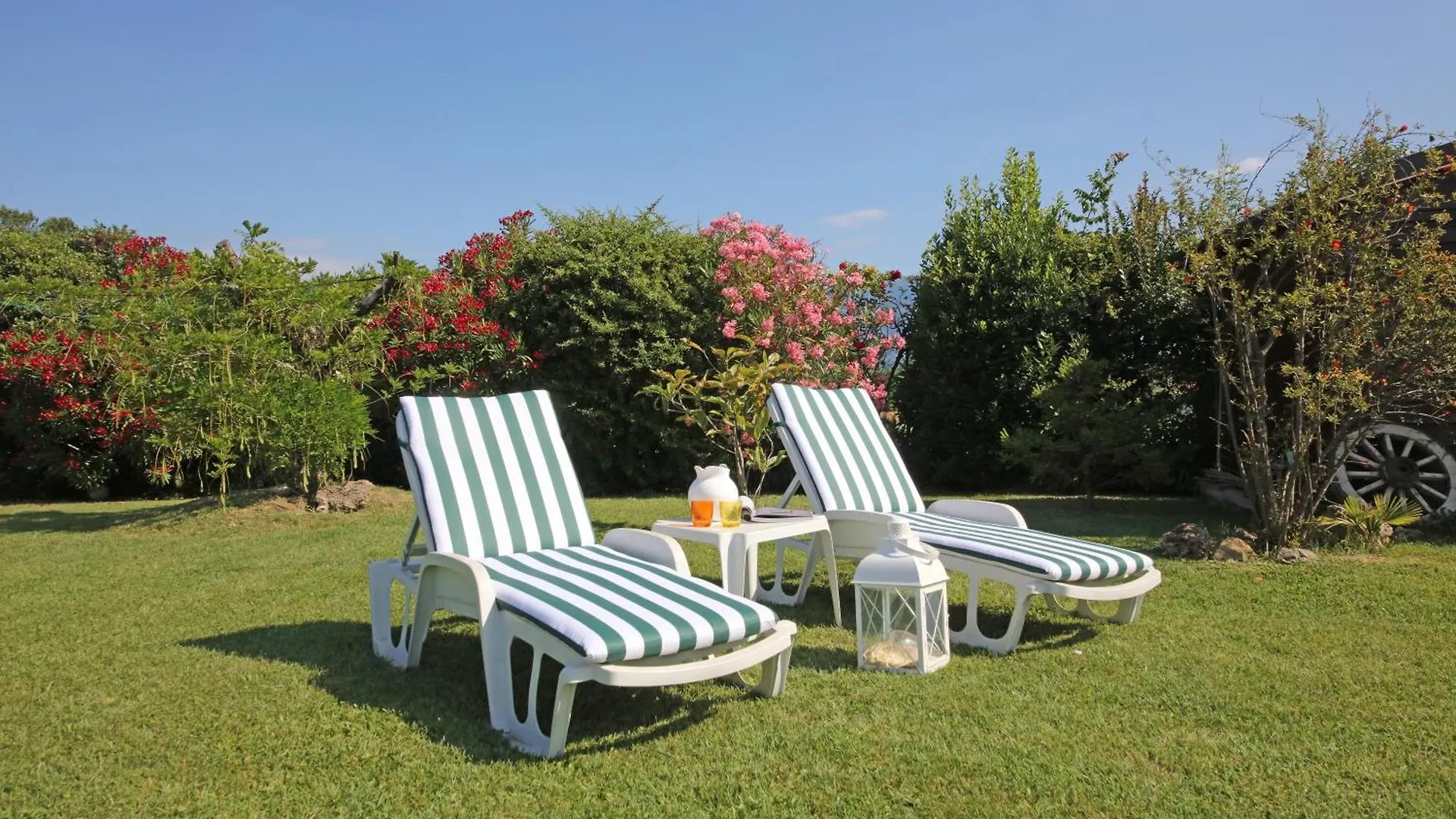 Apartment Corte Degli Olivi Appartamenti Manerba del Garda