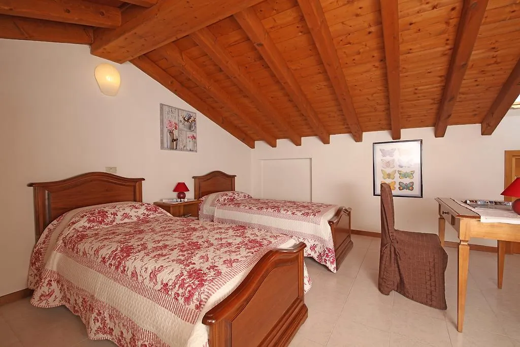 Corte Degli Olivi Appartamenti Manerba del Garda Apartment