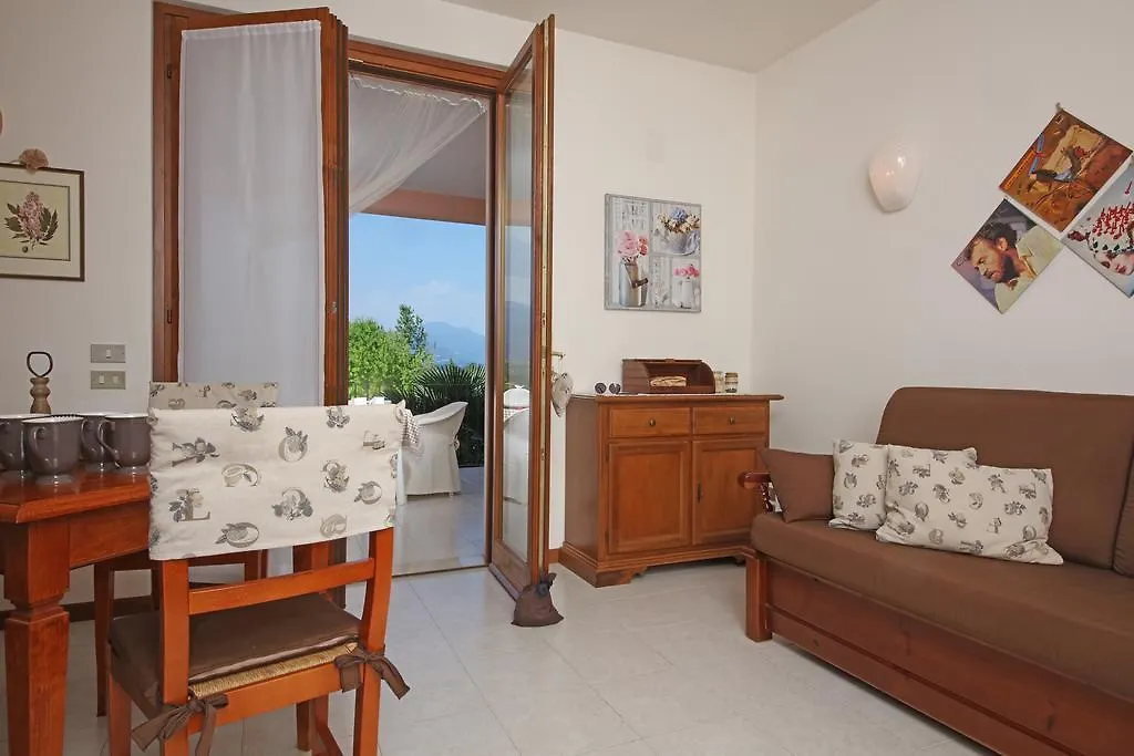 Corte Degli Olivi Appartamenti Manerba del Garda Apartment