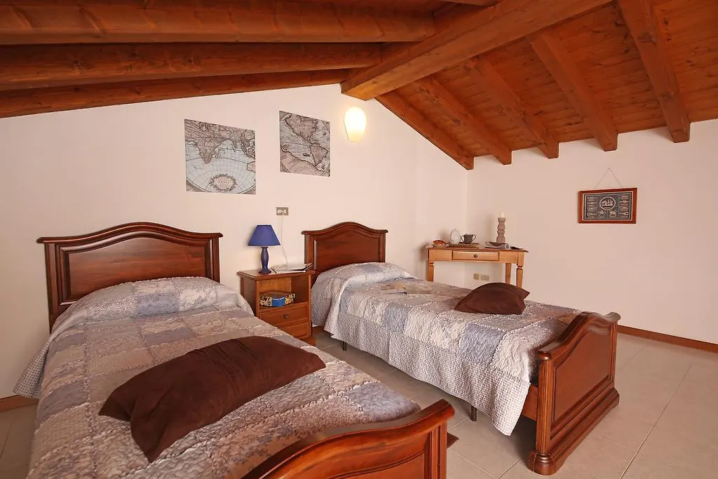 Corte Degli Olivi Appartamenti Manerba del Garda