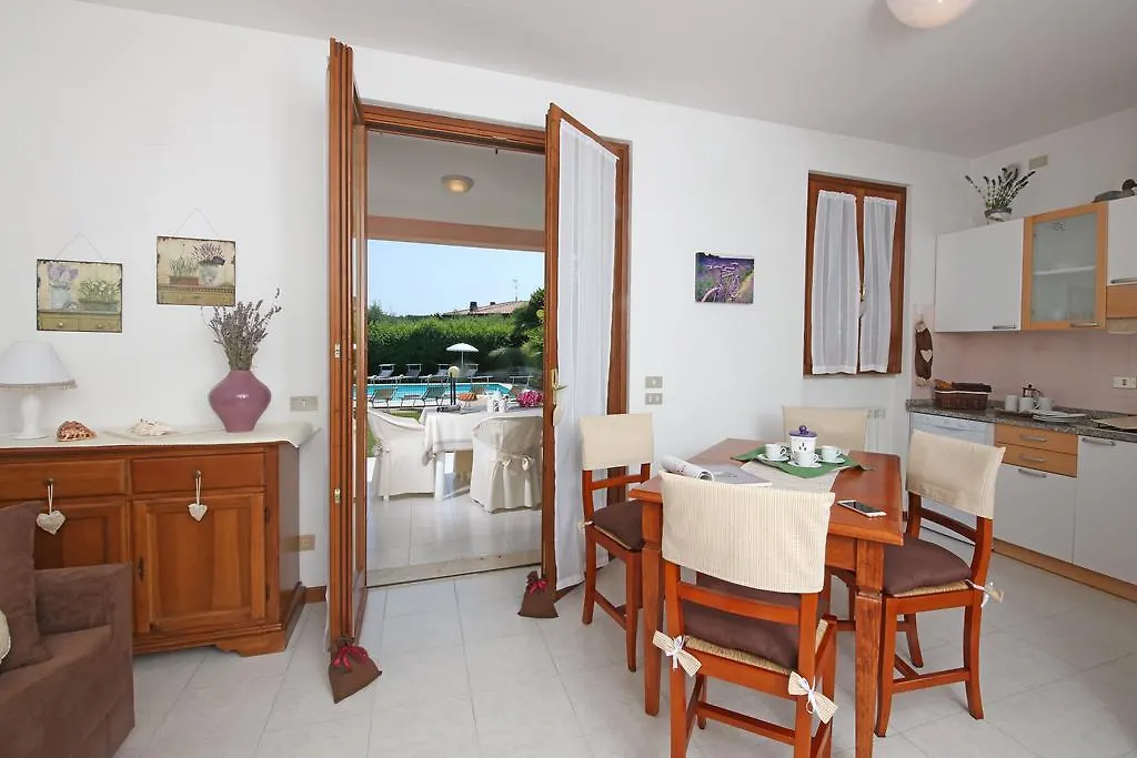 Apartment Corte Degli Olivi Appartamenti Manerba del Garda